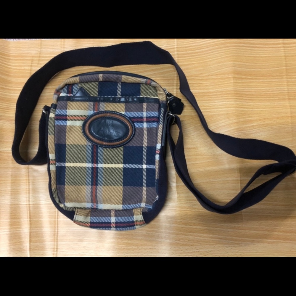 Vivianne Westwood crossbody bag/purse